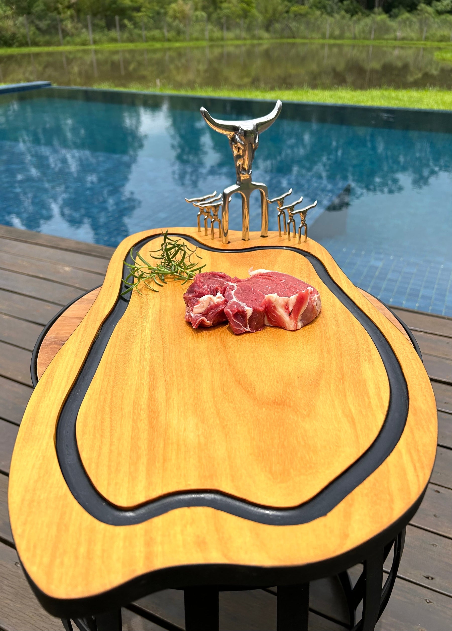 Tábua de Churrasco Super Premium com Garra + 6 Garfinhos