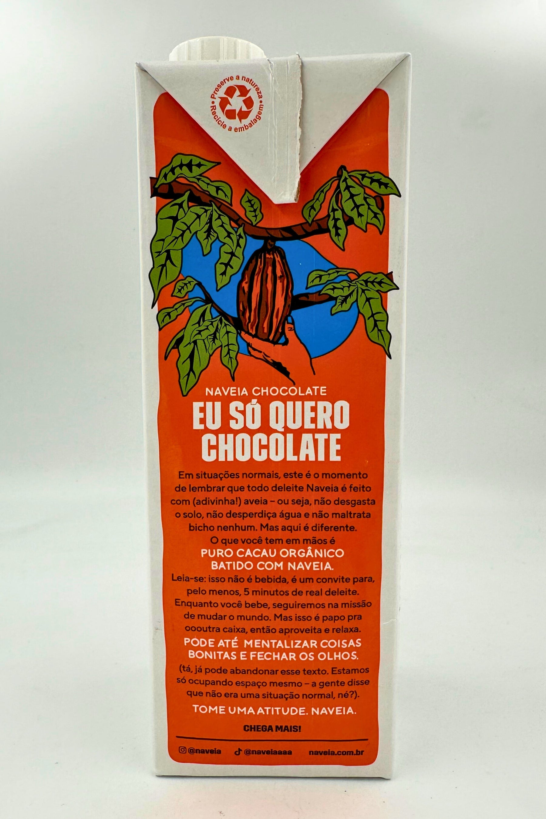 DELEITE VEGETAL DE AVEIA SABOR CHOCOLATE NAVEIA 1L
